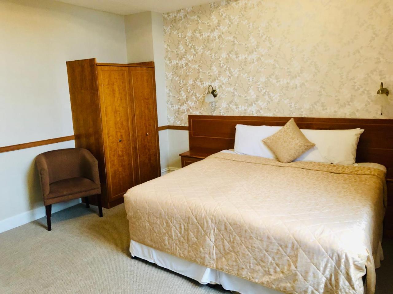 The Ocean View Hotel Борнмът Екстериор снимка