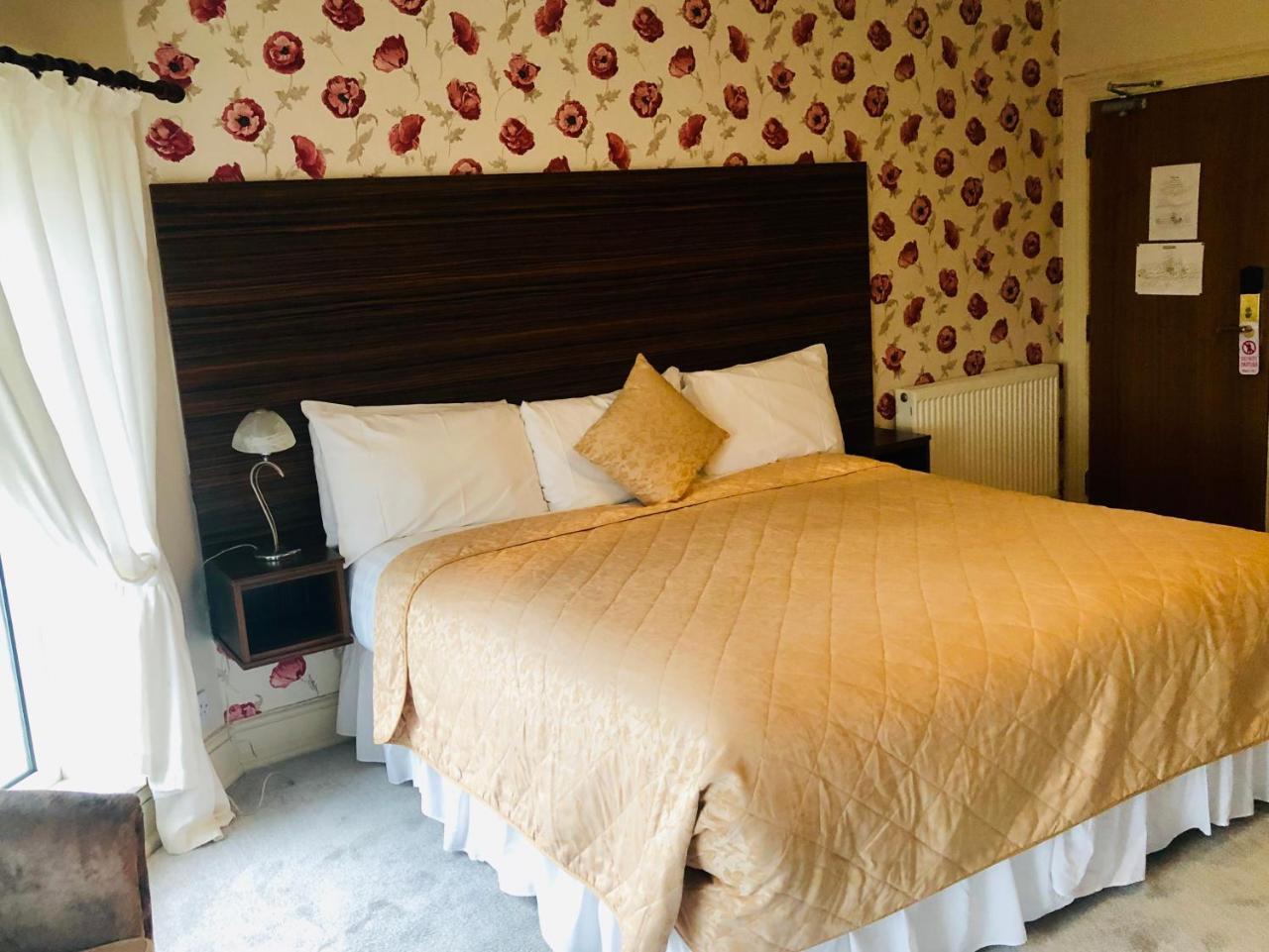 The Ocean View Hotel Борнмът Екстериор снимка